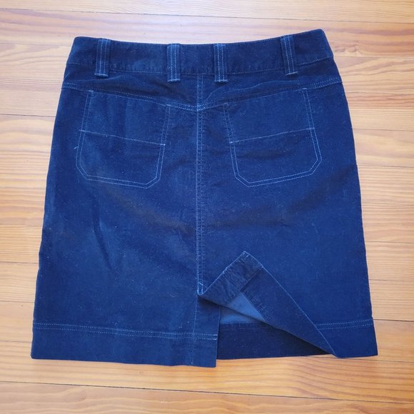 Athleta 8 Black Velvet ROSEVILLE Flex Skirt Pockets Back Slit Athlesiure Layers‎ - Picture 4 of 8